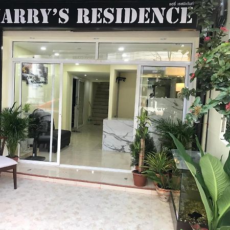 Harrys Resiendence Hotel Bangkok Bagian luar foto